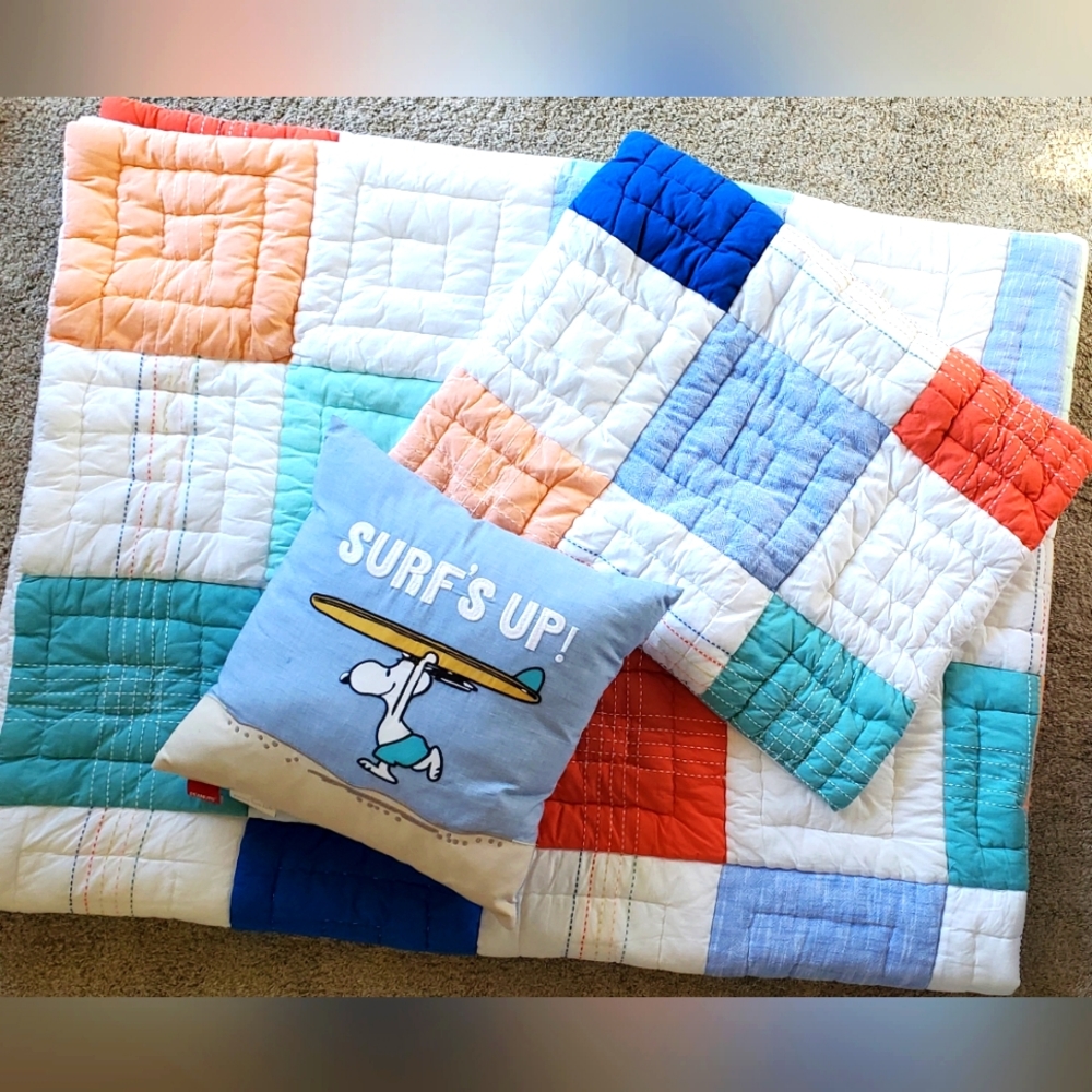 Pottery Barn Kids Twin Happy Quilt with 1 sham and PBK Snoopy Surf's Up pillow.